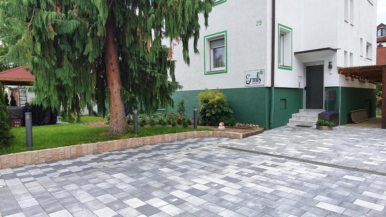Ermis Apartments Мецинген Екстериор снимка