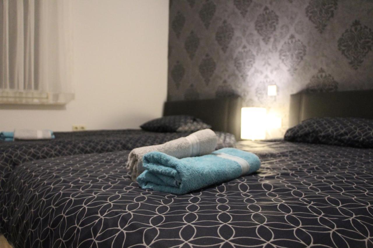 Ermis Apartments Мецинген Екстериор снимка